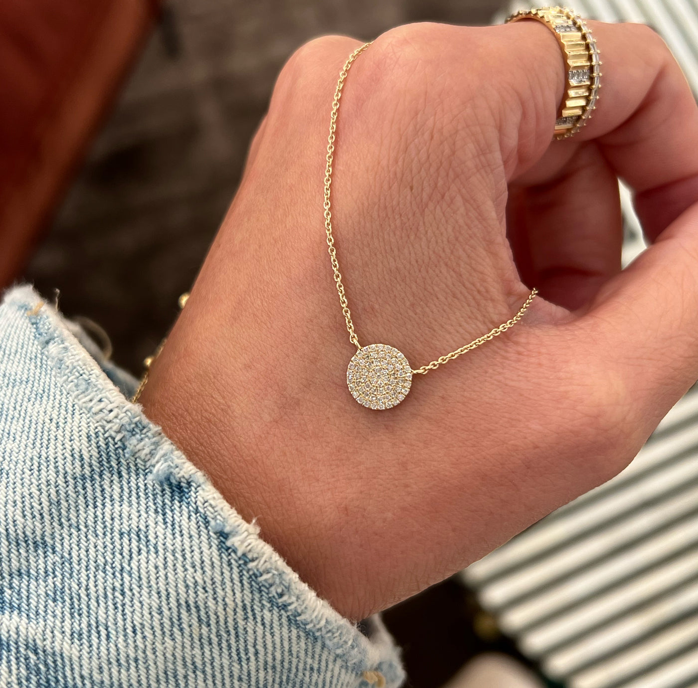 Round Pavé Diamond Necklace