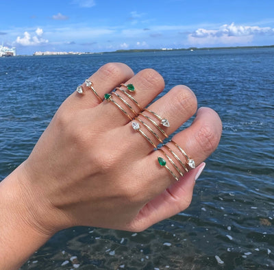 Emerald & Diamond Peary Ring
